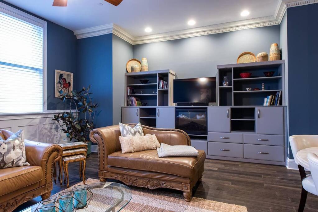 Downtown Sophistication/ Two Bedroom / Two Bath Louisville Bagian luar foto