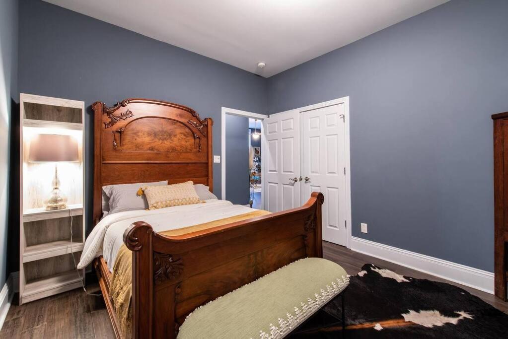 Downtown Sophistication/ Two Bedroom / Two Bath Louisville Bagian luar foto